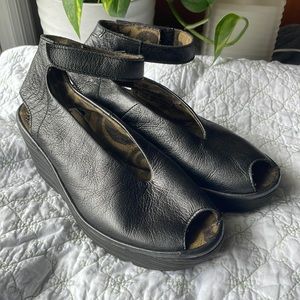 Fly London Yala black platform sandals